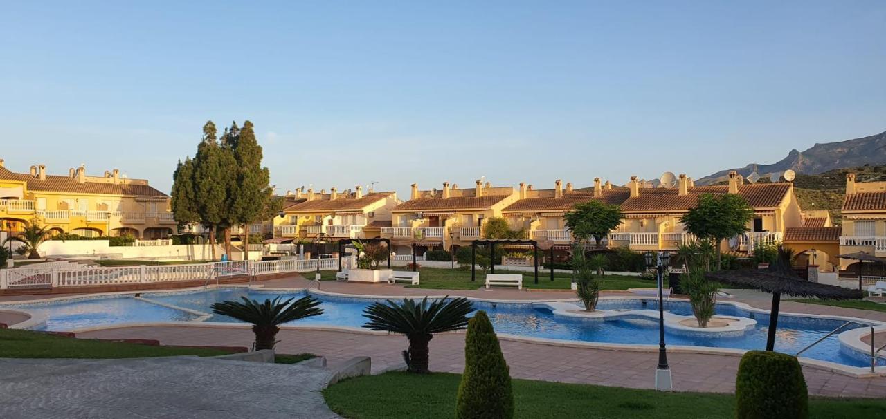Apartments Alicante Luaran gambar
